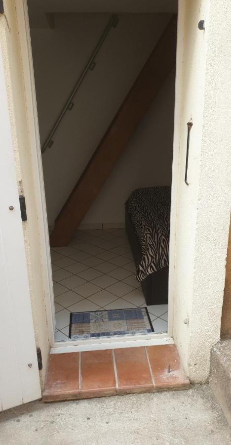 Jolie Petite Maison De Village Marselha Exterior foto